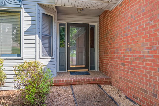 115 La View Rd, Hendersonville, TN 37075