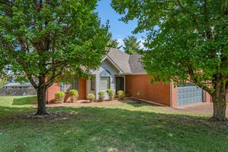 115 La View Rd, Hendersonville, TN 37075