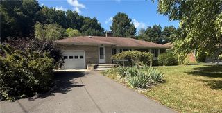 147 Century Dr, Geddes, NY 13209