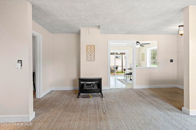 403 E 9TH AVE, Post Falls, ID 83854