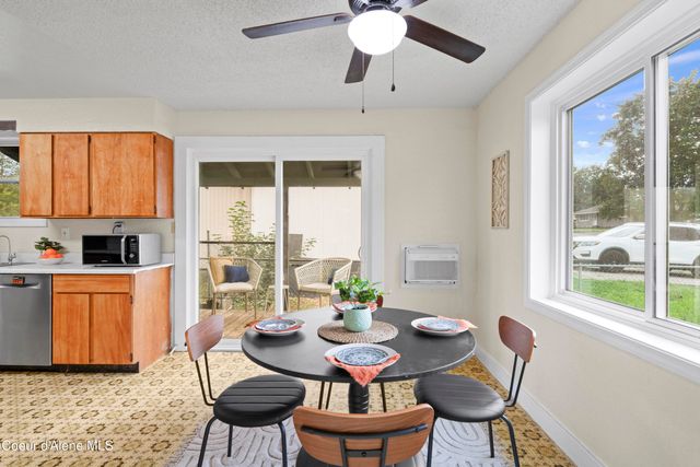 403 E 9TH AVE, Post Falls, ID 83854