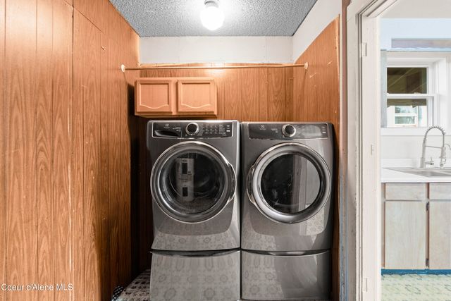 403 E 9TH AVE, Post Falls, ID 83854