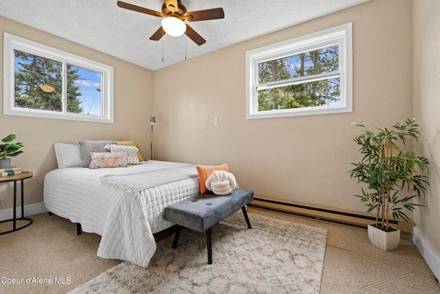 403 E 9TH AVE, Post Falls, ID 83854