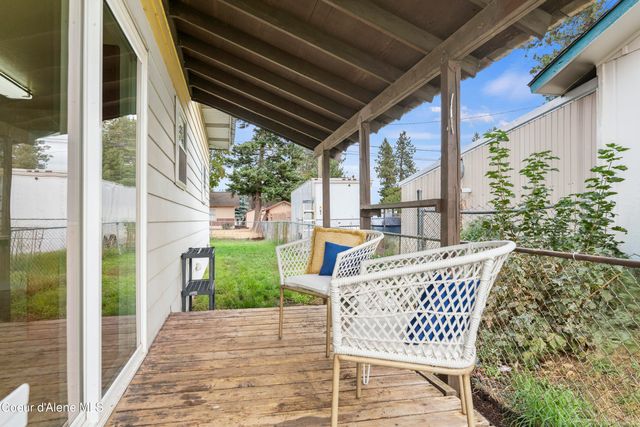 403 E 9TH AVE, Post Falls, ID 83854