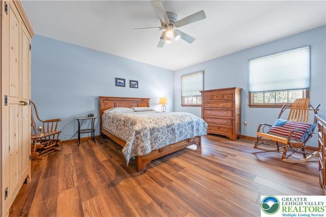 2725 Appian Way, Forks Twp, PA 18040