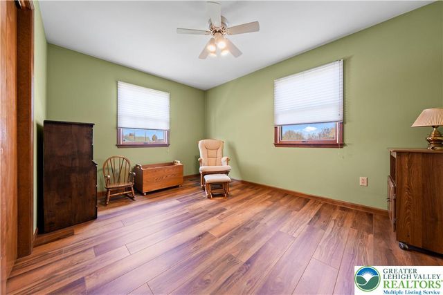 2725 Appian Way, Forks Twp, PA 18040