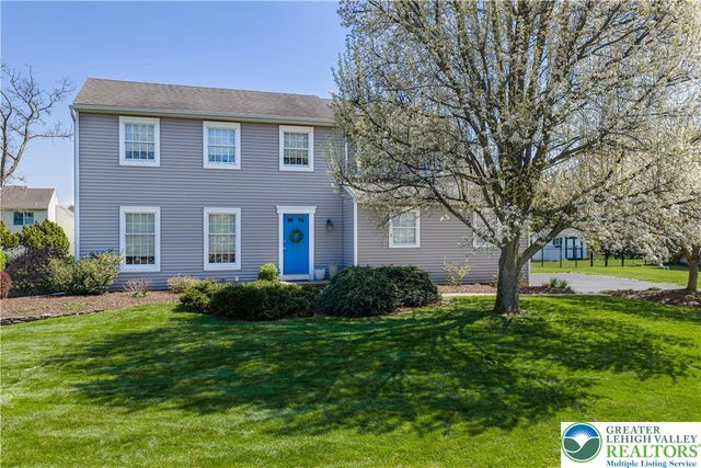 2725 Appian Way, Forks Twp, PA 18040