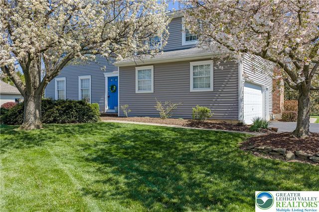 2725 Appian Way, Forks Twp, PA 18040