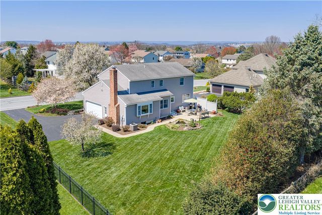 2725 Appian Way, Forks Twp, PA 18040