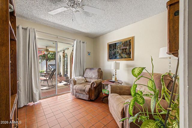 3212 W SAHUARO Drive, Phoenix, AZ 85029