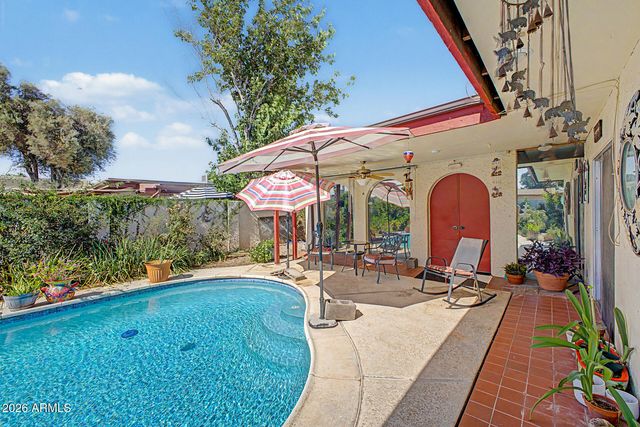 3212 W SAHUARO Drive, Phoenix, AZ 85029