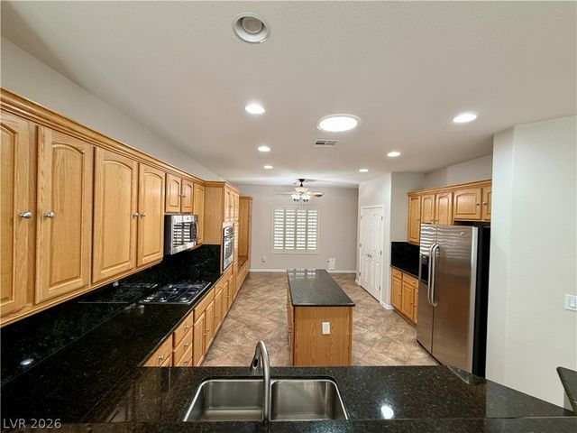 2211 Bannerwood Street, Henderson, NV 89044
