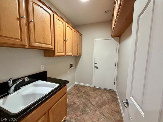 2211 Bannerwood Street, Henderson, NV 89044