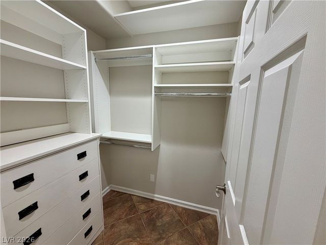 2211 Bannerwood Street, Henderson, NV 89044