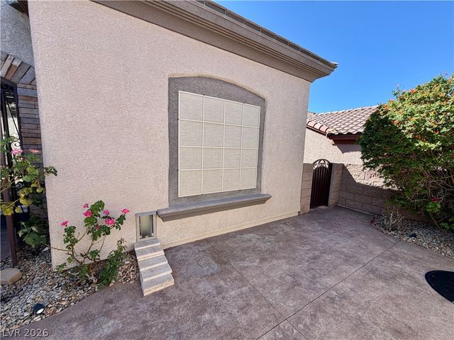 2211 Bannerwood Street, Henderson, NV 89044