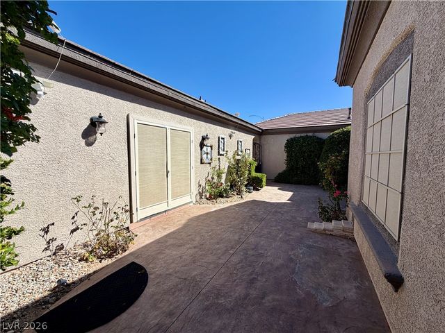 2211 Bannerwood Street, Henderson, NV 89044