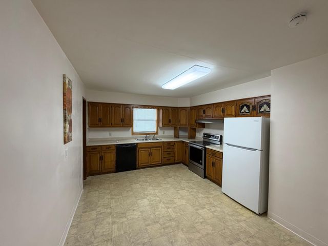 1319 Kandiyohi Avenue SW, Willmar, MN 56201