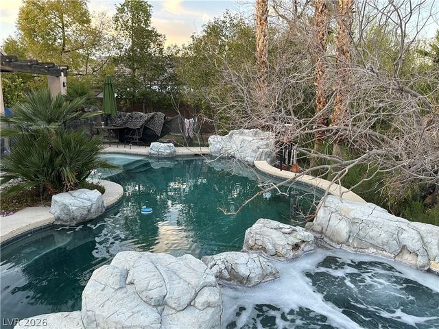 4738 Laurel Canyon Street, Las Vegas, NV 89129