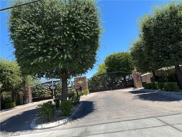 4738 Laurel Canyon Street, Las Vegas, NV 89129