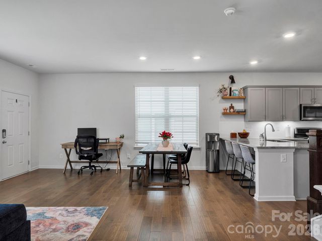 2131 Stevens Mill Road, Matthews, NC 28104