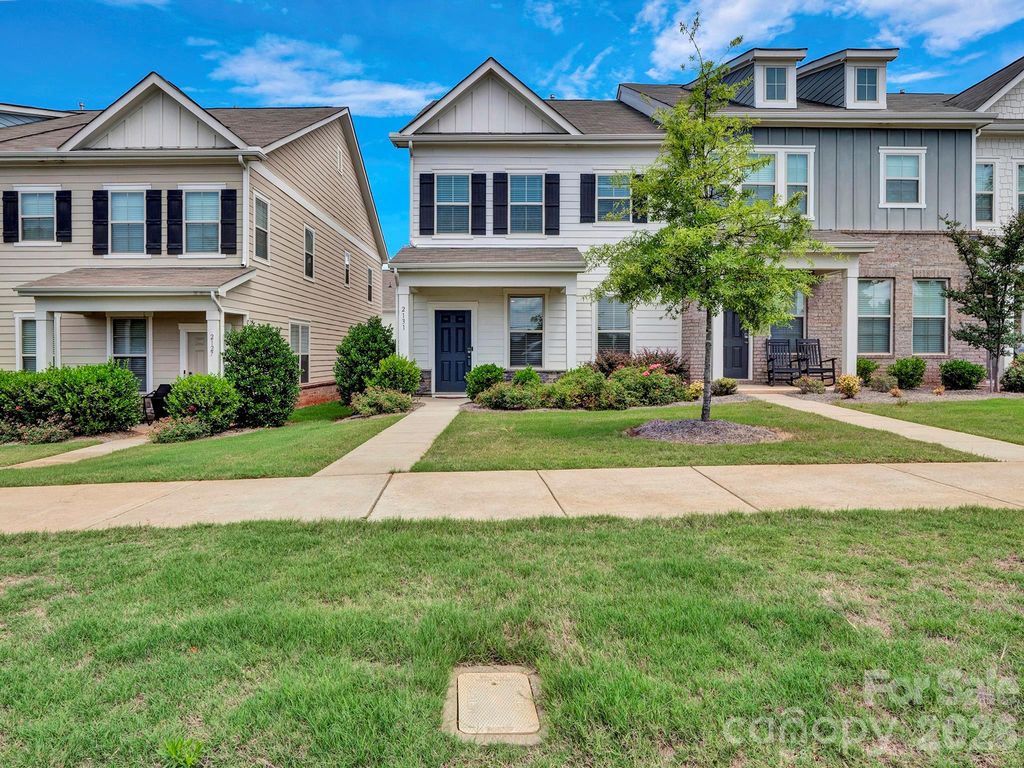 2131 Stevens Mill Road, Matthews, NC 28104