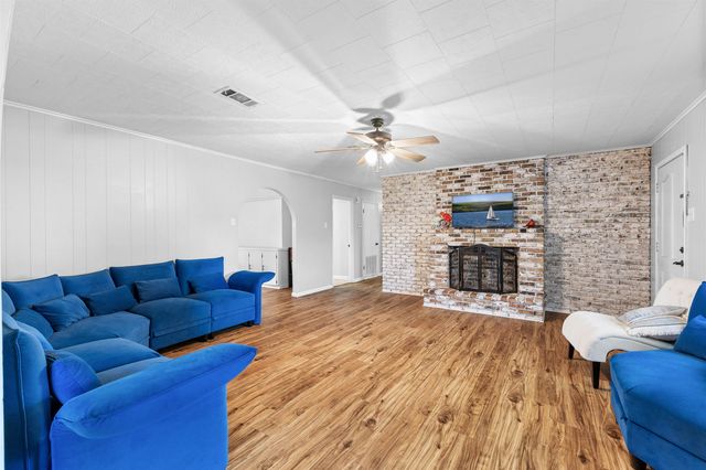 13437 Margaret St, Vacherie, LA 70090