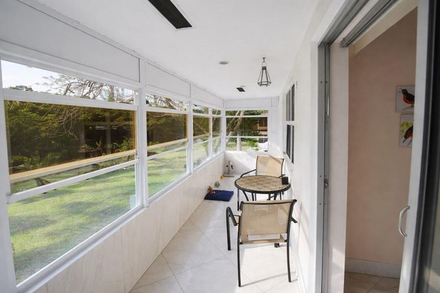 104 E Windsor E 104, West Palm Beach, FL 33417