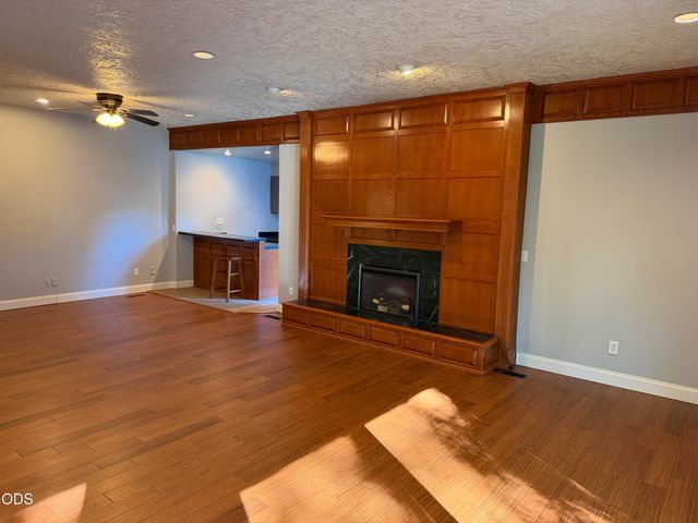441 Silverado Circle, Medford, OR 97504