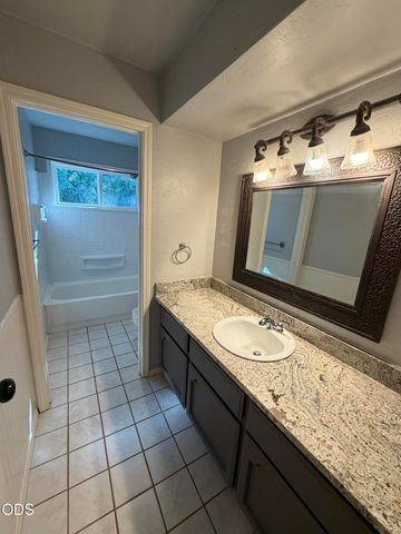 441 Silverado Circle, Medford, OR 97504