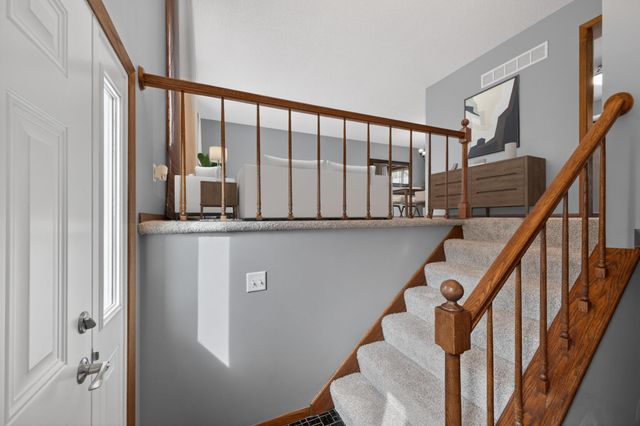 641 20th Street NE, Rochester, MN 55906