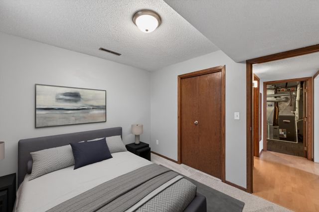 641 20th Street NE, Rochester, MN 55906