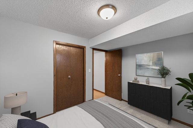 641 20th Street NE, Rochester, MN 55906