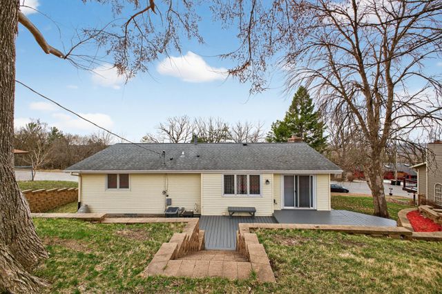 641 20th Street NE, Rochester, MN 55906