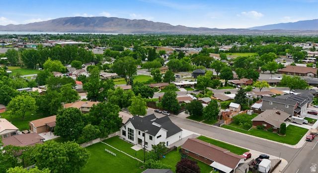 890 N WHIPPLE DR, Lehi, UT 84043