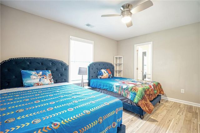 659 Lynn Valley SW Road, Atlanta, GA 30311