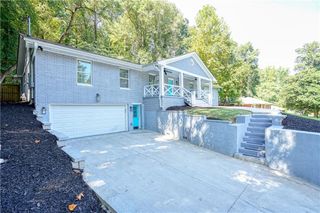659 Lynn Valley SW Road, Atlanta, GA 30311