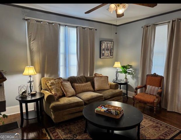 3 N Broad Street, Porterdale, GA 30014