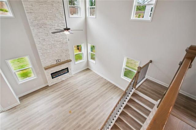 719 Crossroad SW Court, Powder Springs, GA 30127