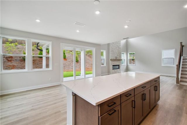 719 Crossroad SW Court, Powder Springs, GA 30127