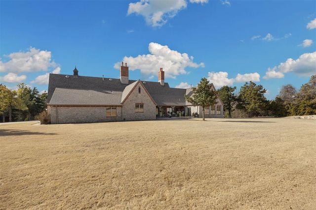 10300 S Czech Hall Road, Mustang, OK 73064