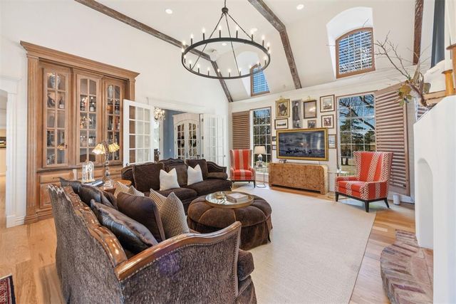 10300 S Czech Hall Road, Mustang, OK 73064