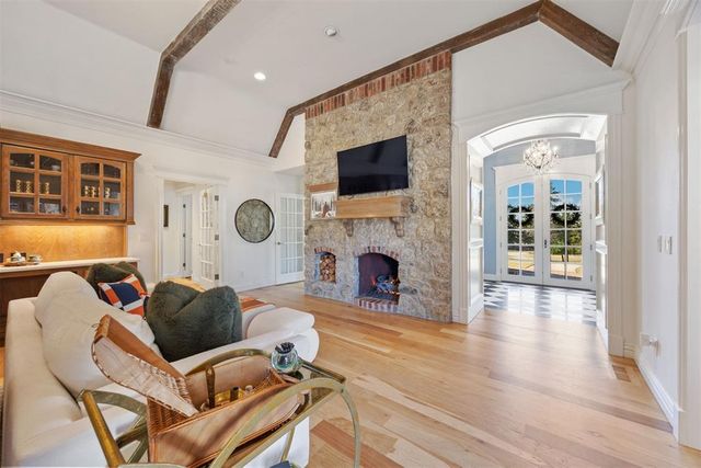 10300 S Czech Hall Road, Mustang, OK 73064