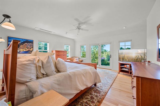 111 High Birches Road, Waterbury, VT 05676