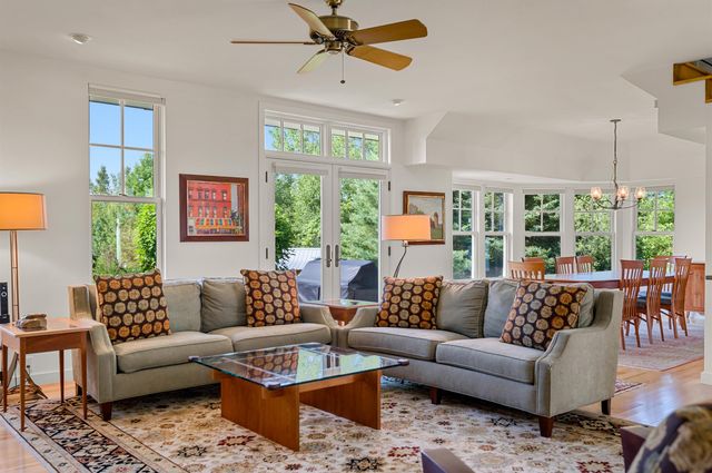 111 High Birches Road, Waterbury, VT 05676