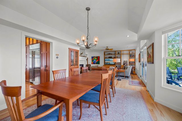 111 High Birches Road, Waterbury, VT 05676