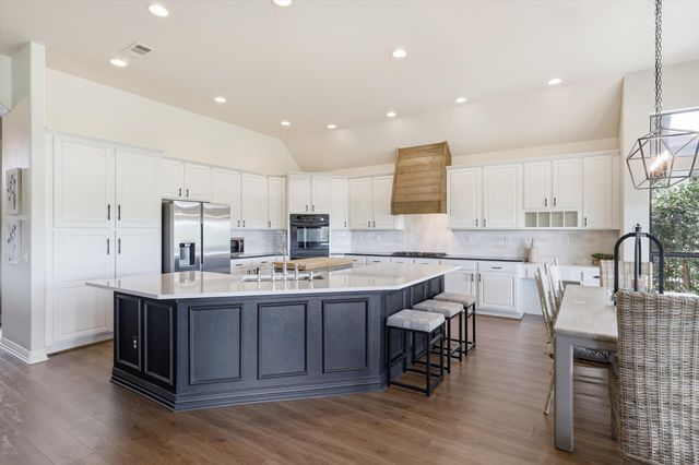 9801 Cypress Street, Denton, TX 76207