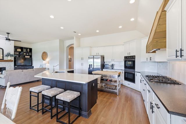 9801 Cypress Street, Denton, TX 76207