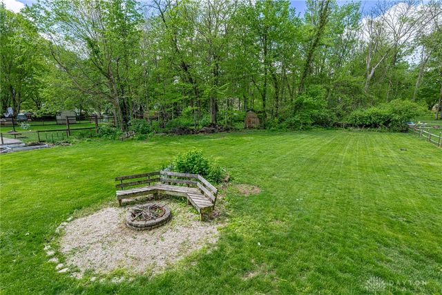 4295 Fowler Drive, Bellbrook, OH 45305