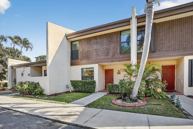 1261 NW 99th Terrace 47, Pembroke Pines, FL 33024