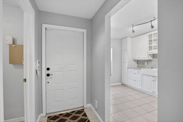 1261 NW 99th Terrace 47, Pembroke Pines, FL 33024